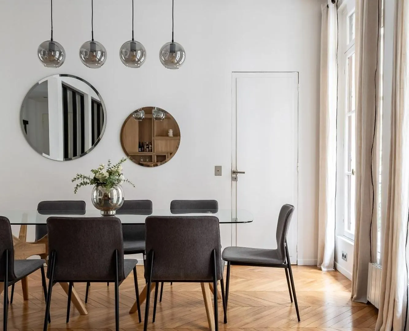 Veeve - Master Of Minimalism Paris